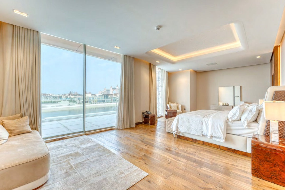 6 Bedroom Villa | Billionaire Row | Palm Jumeirah