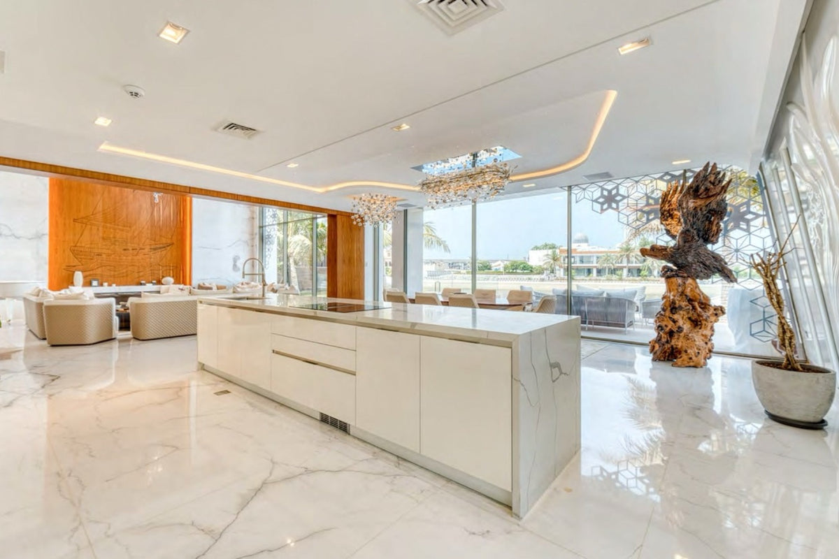 6 Bedroom Villa | Billionaire Row | Palm Jumeirah